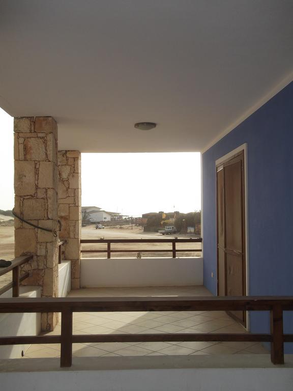 Apartment Ocean Front Praia Estoril ซาลเรย์ ภายนอก รูปภาพ