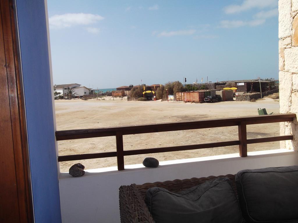 Apartment Ocean Front Praia Estoril ซาลเรย์ ภายนอก รูปภาพ