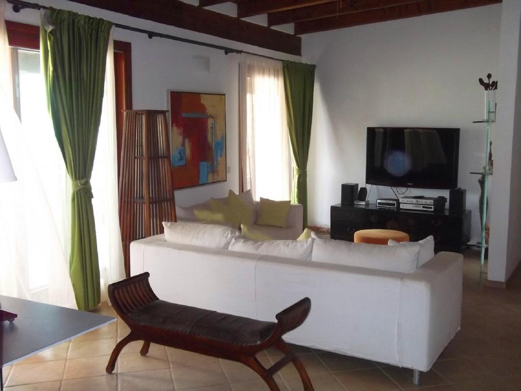Apartment Ocean Front Praia Estoril ซาลเรย์ ภายนอก รูปภาพ